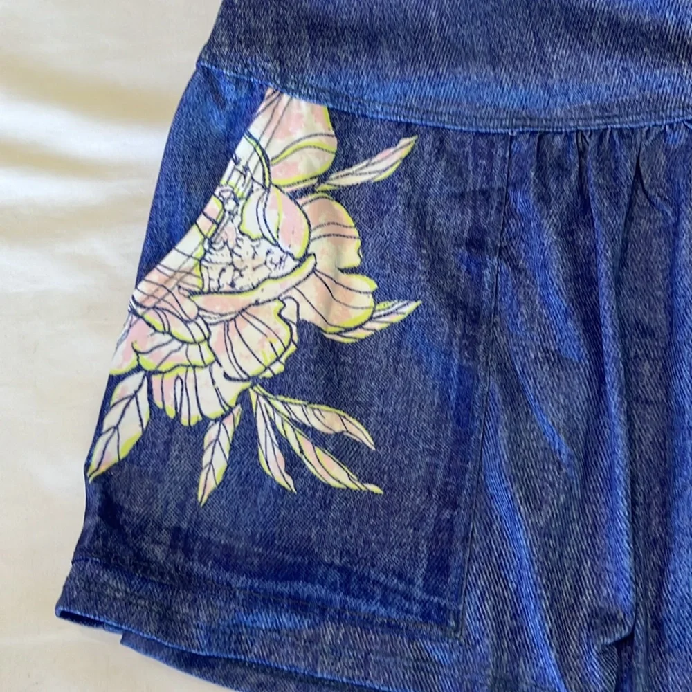Lucky in Love Rosy Denim Pocket Skort NWT - Picture 5 of 11